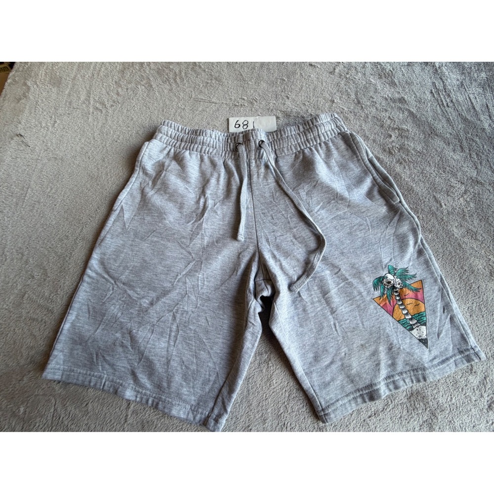 Retrofit Sweat Shorts Mens M Gray Graphic Skull Palm Tree Sunset